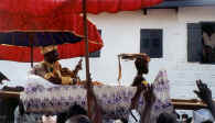 ghana-king-4bvd.jpg (146518 Byte) Odwira festiva, Paramount chief Akwapim, photo Ghana