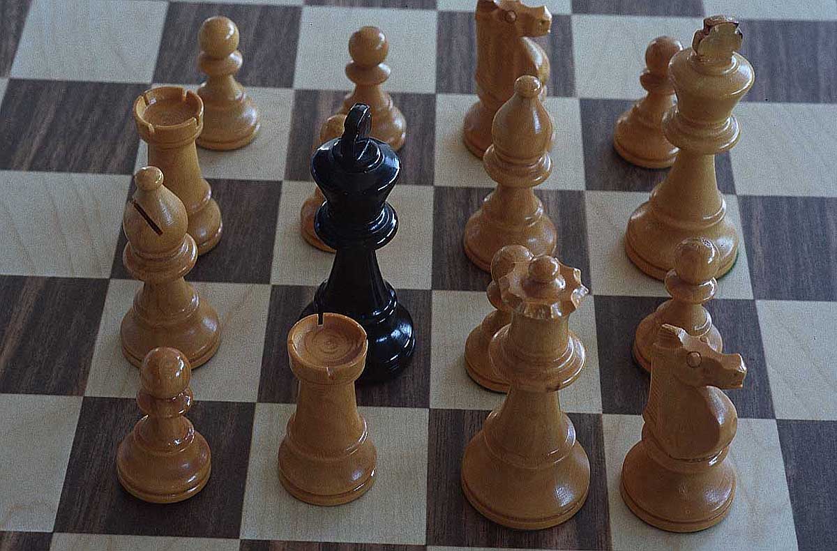checkmate-o0w.jpg